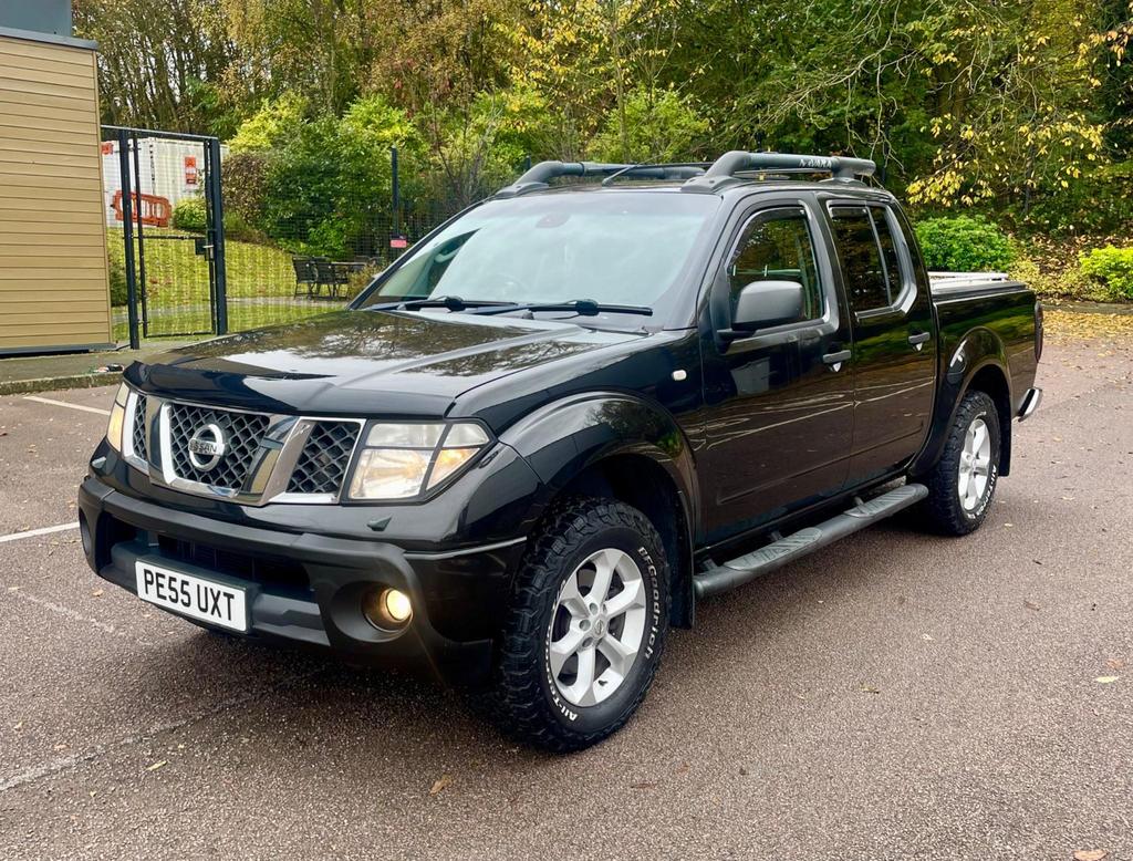 NISSAN Navara