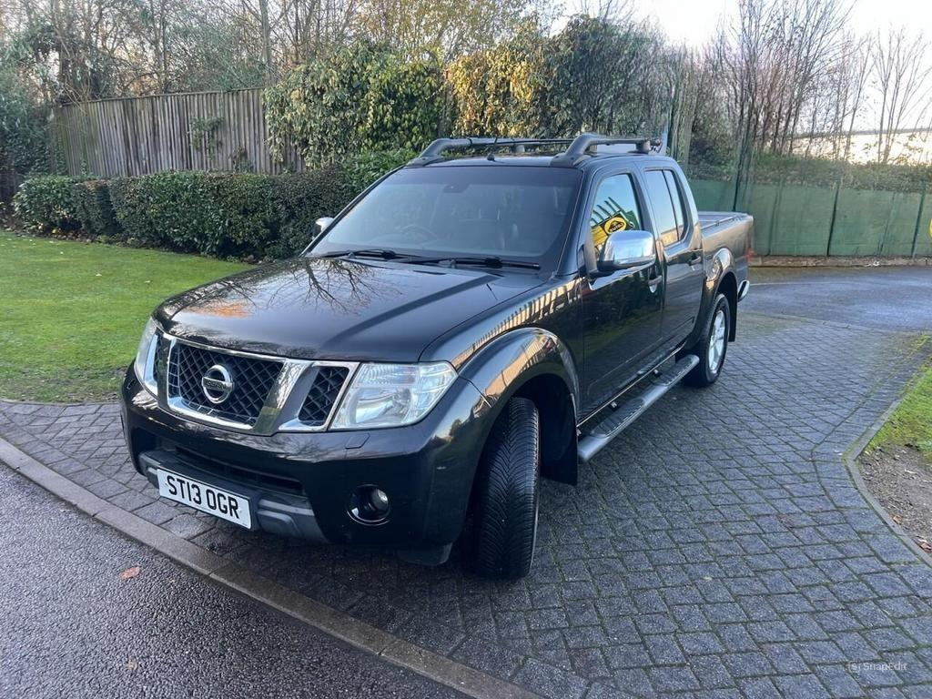 NISSAN Navara